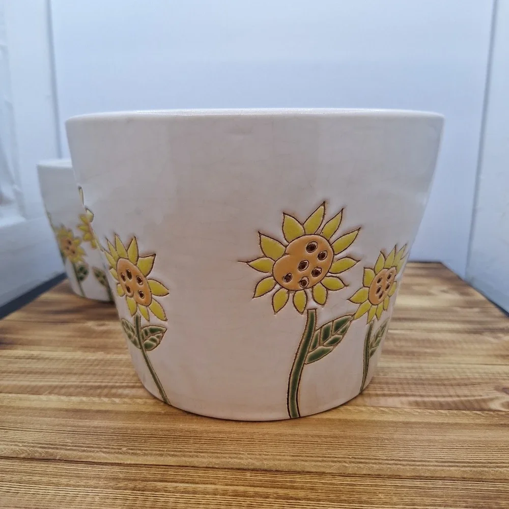 Sunflower Carved Pot Planter Artisan Pottery Art Whimsical set X2 LG 8